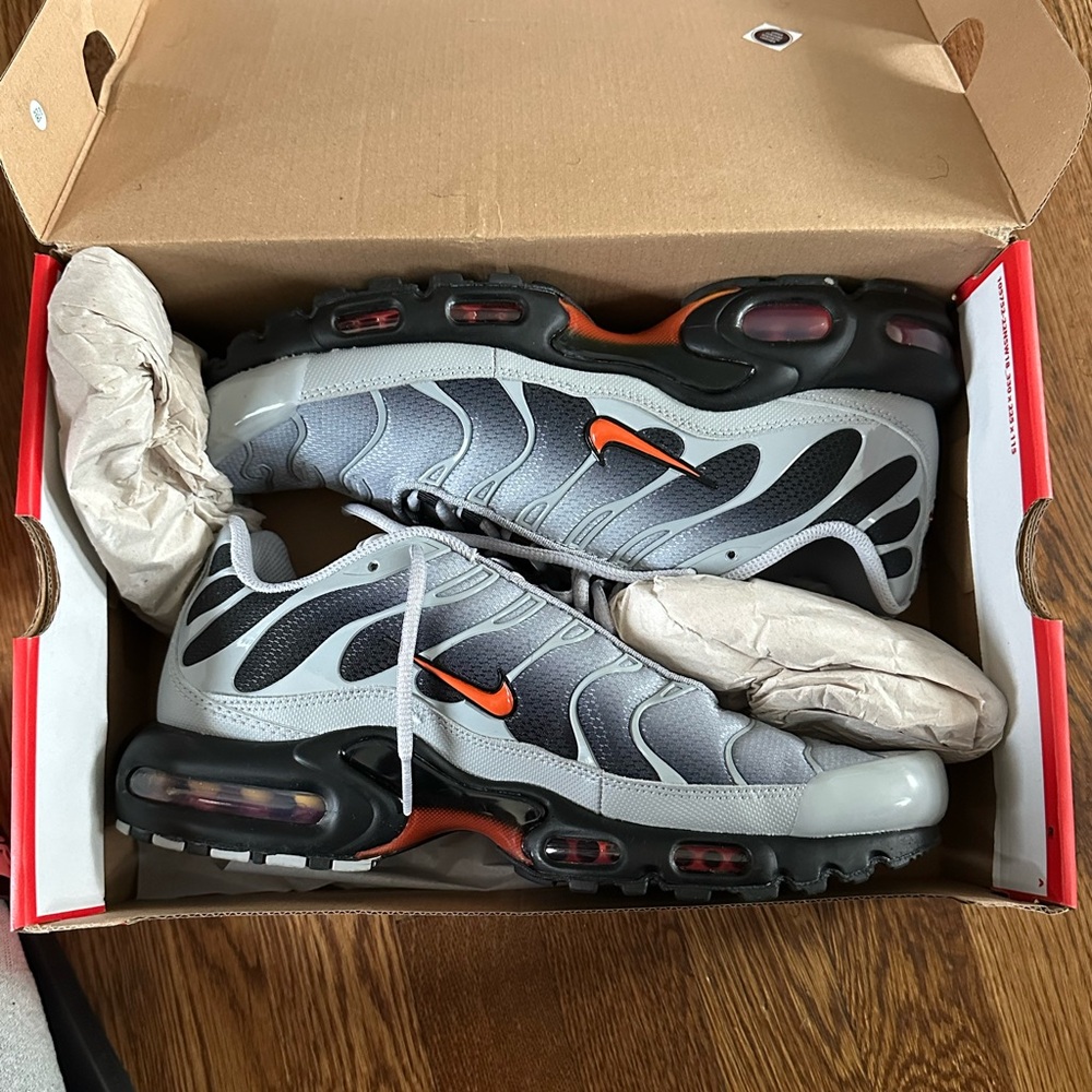 Nike Air Max Plus Men's Sneakers - Gray and Orange